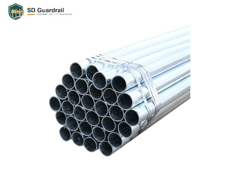 Round shape post