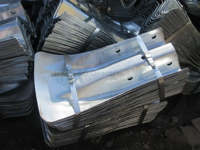 Highway Guardrail W-Beam Fishtail End