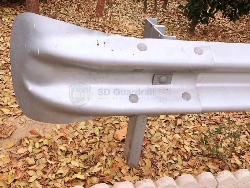 Highway Guardrail W-Beam Fishtail End