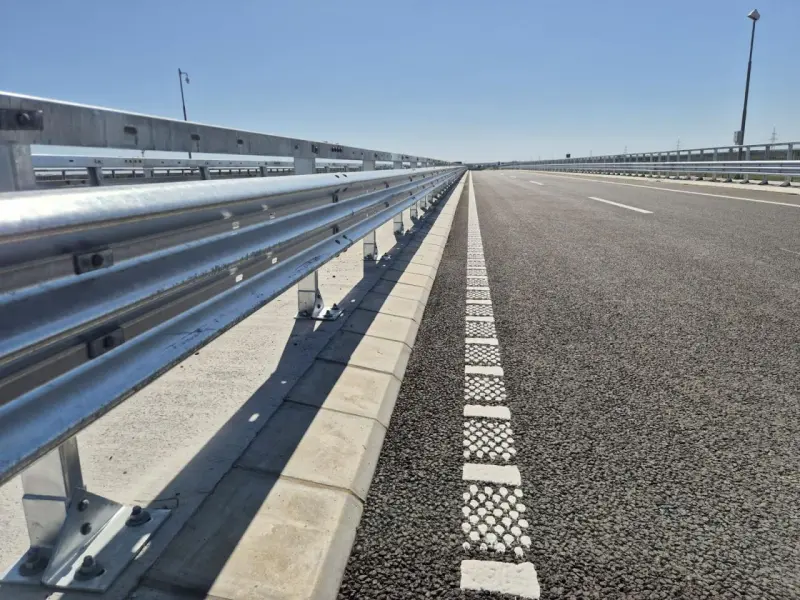 SF-Highway Guardrail-H3W4